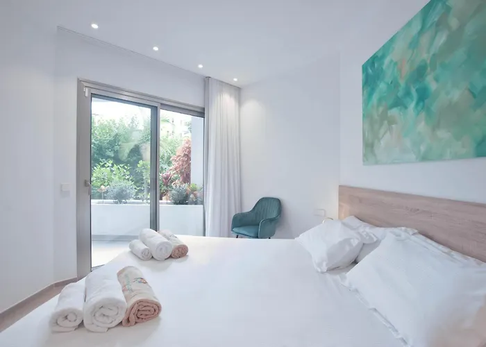 Jardines - Avago 0-3 Garden View 1b Дом отдыха Арона